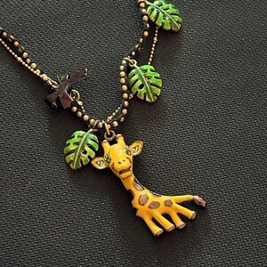 Vintage Betsey Johnson Giraffe necklace